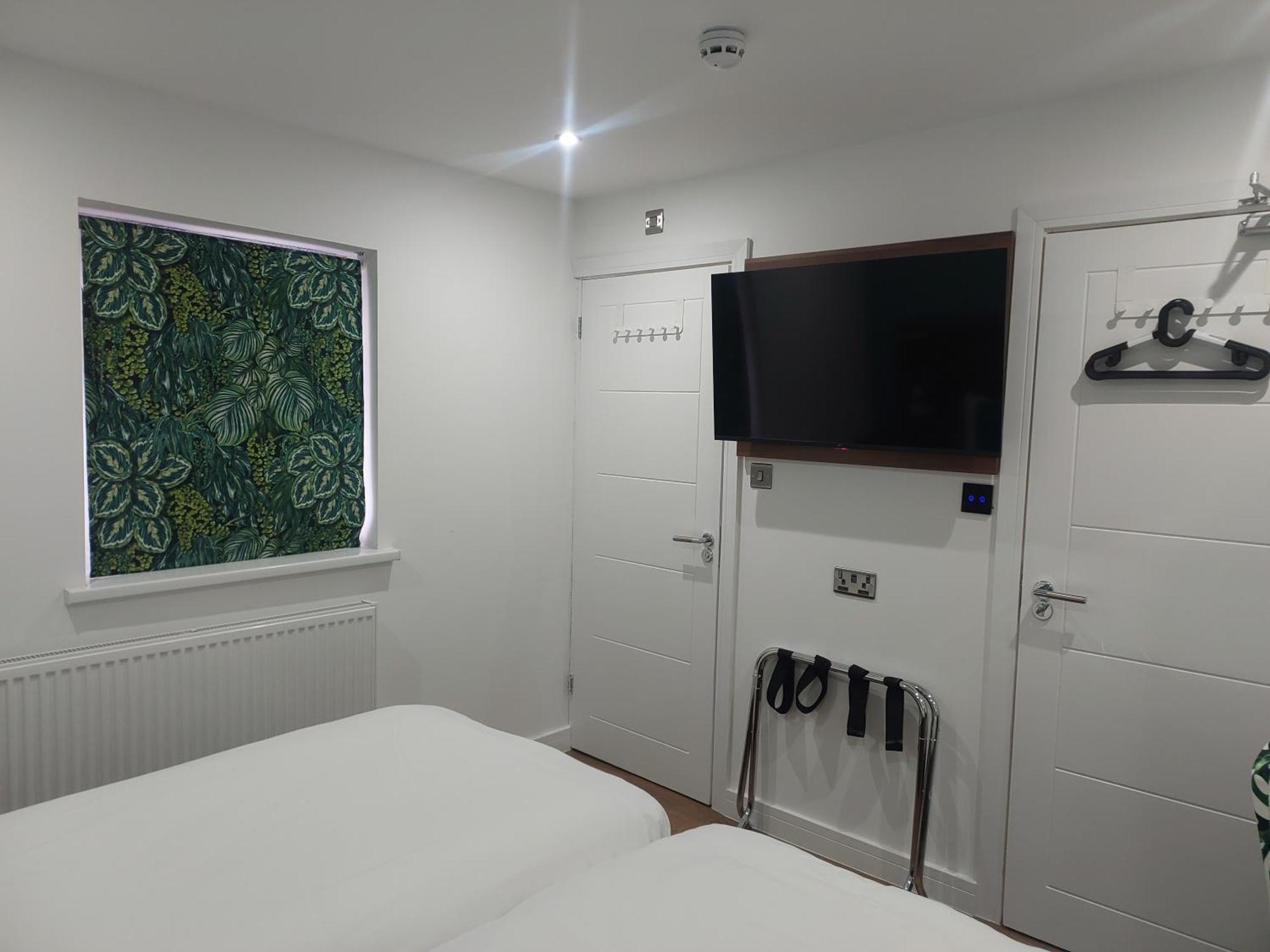 Heathrow-Windsor Guest House 斯劳 外观 照片