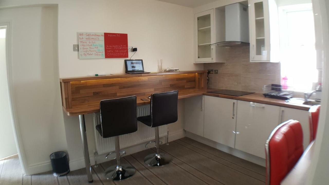 Heathrow-Windsor Guest House 斯劳 外观 照片
