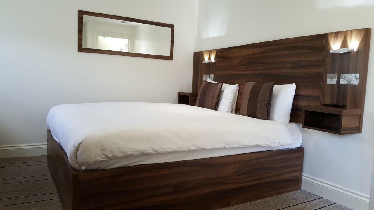 Heathrow-Windsor Guest House 斯劳 外观 照片