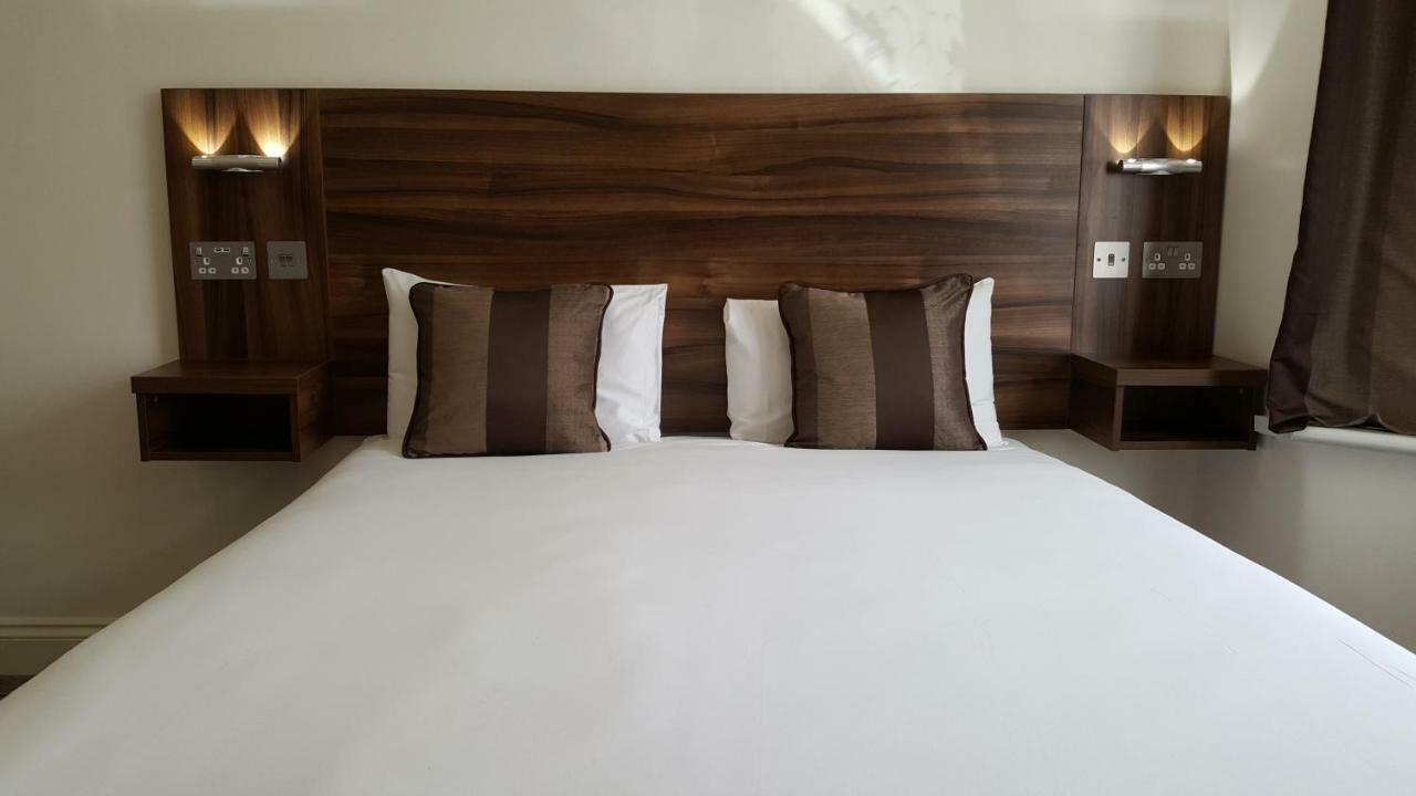 Heathrow-Windsor Guest House 斯劳 外观 照片