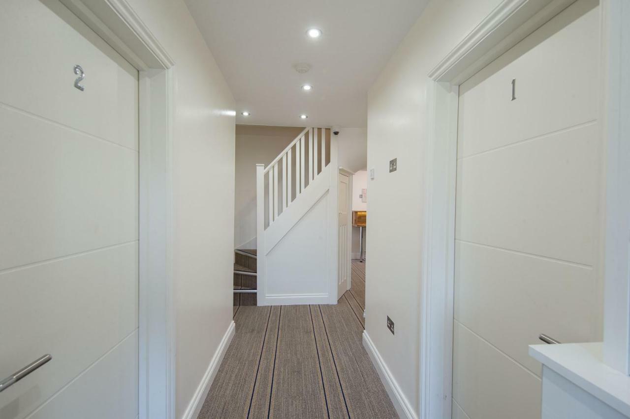 Heathrow-Windsor Guest House 斯劳 外观 照片