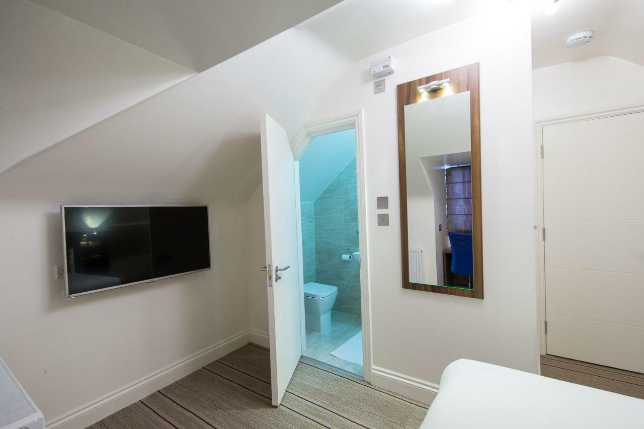 Heathrow-Windsor Guest House 斯劳 外观 照片